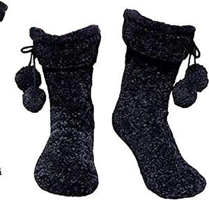 Jane and Bleecker Black Slipper Socks (OS)